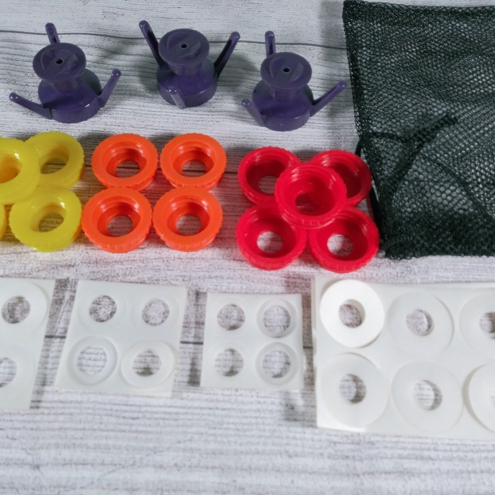 Leakproof Inverted Bottle Cap Dispenser Shampoo Conditioner  Preowned 17 Pieces-